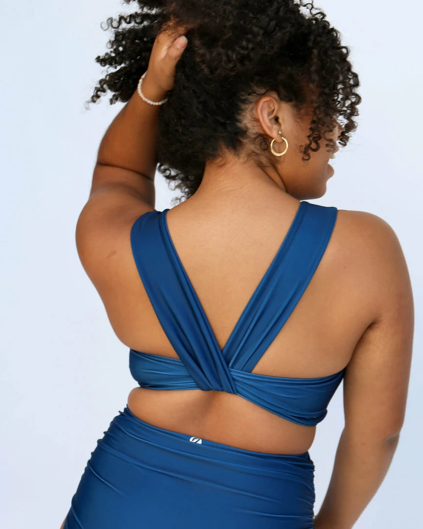 Nani Swimwear Navy Switch V Crop 4 Nani Swimwear Navy Switch V Crop