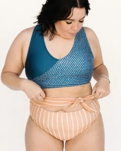 Nani Swimwear Squared Switch V Crop