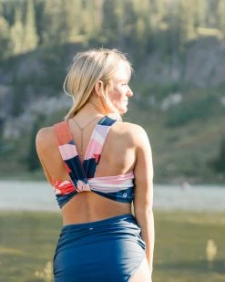 Nani Swimwear Vista Switch V Crop