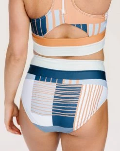 Nani Swimwear Scout Colorblock Bottom 25 Nani Swimwear Scout Colorblock Bottom