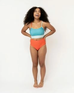 Nani Swimwear Textured Rio Mid Rise Bottom
