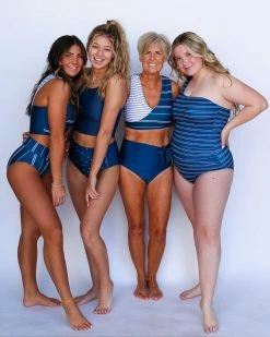 Nani Swimwear Textured Navy Mid Rise Bottom 19 Nani Swimwear Textured Navy Mid Rise Bottom