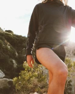 Nani Swimwear Black Downtown Hoodie 14 Nani Swimwear Black Downtown Hoodie