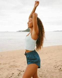 Nani Swimwear Naia Hybrid Explorer Short 16 Nani Swimwear Naia Hybrid Explorer Short