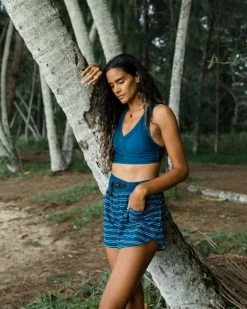 Nani Swimwear Navy Switch V Crop 16 Nani Swimwear Navy Switch V Crop