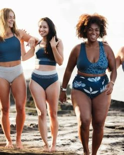 Nani Swimwear Okalani Switch V Crop