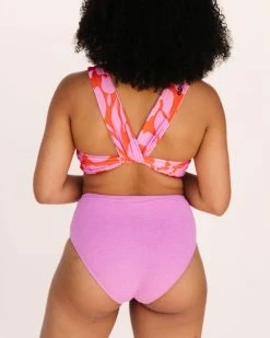 Nani Swimwear Ava Switch V Crop