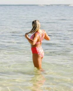 Nani Swimwear Ava Switch V Crop