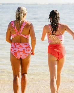 Nani Swimwear Ava Switch V Crop