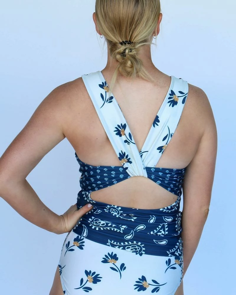 Nani Swimwear Serengeti Switch V Tankini 5 Nani Swimwear Serengeti Switch V Tankini