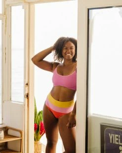 Nani Swimwear Textured Liv Tone Crop